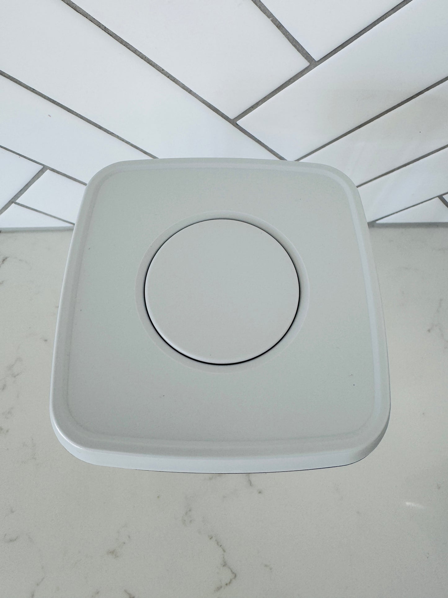 2500ml Push Tight Plastic Container