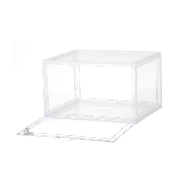 Clear stackable shoe box with front magnetic lid, ideal for storing and displaying shoes in an organised, space-saving way.